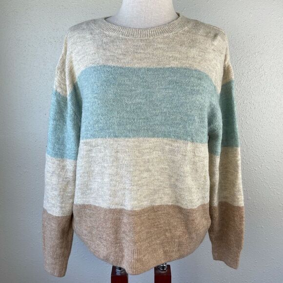 H&M Sweaters - H&M Sweater Size S EUC
